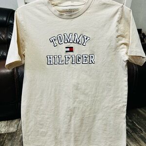 Tommy Hilfiger Cream T-Shirt (Boys)